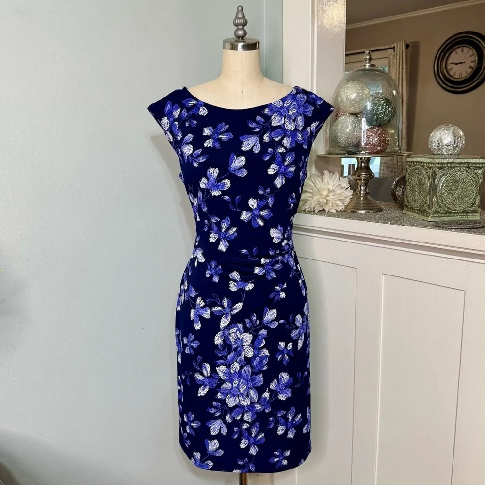 Connected Apparel Blue Floral Ruched Sheath Dress Size 8p - Picture 2 of 11